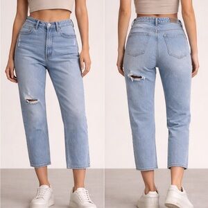 NWT English factory Light Blue High-Rise Straight Crop distressed mom Jeans 31